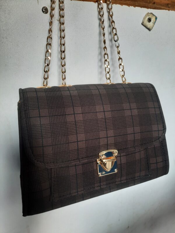 Alcan Chic Crossbody Bag - Image 2